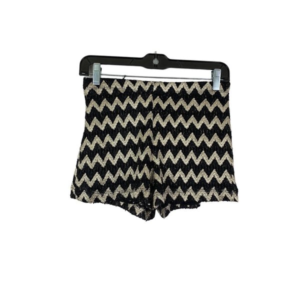 Lovely Day Women's Zig Zag Lace Shorts - Picture 1 of 6